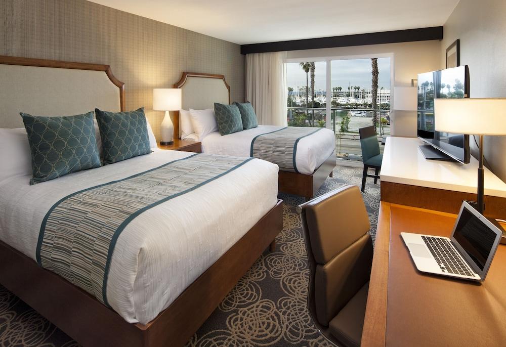 Redondo Beach Hotel, Tapestry Collection By Hilton Exterior photo